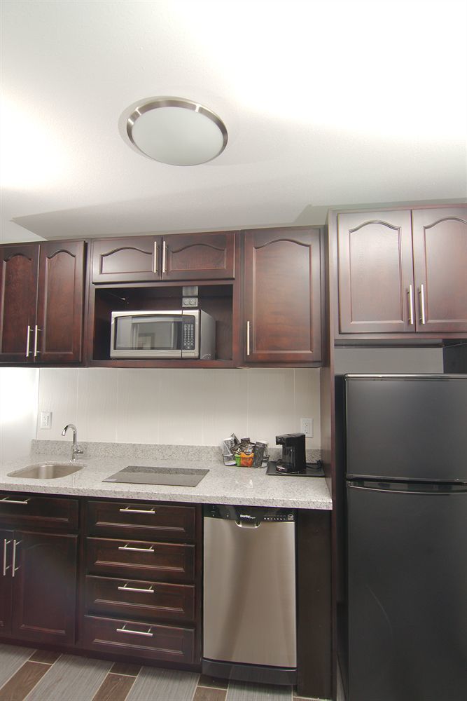 Paradise Inn And Suites Redwater Экстерьер фото